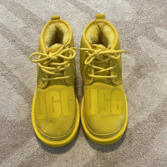 •UGG• Neumel Boot - Picture 5 of 10